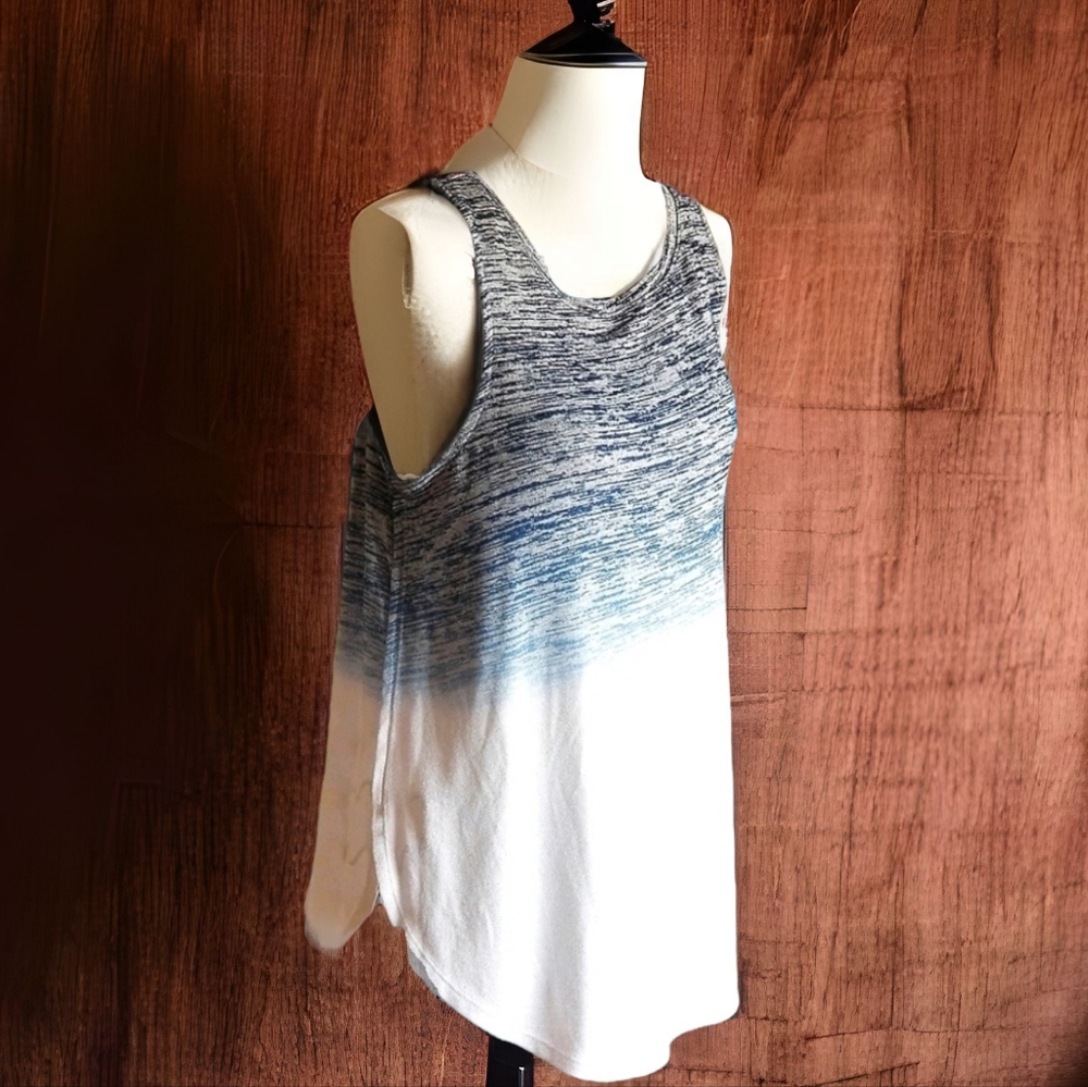 a.n.a A New Approach Tank Top High-Low Ombre sz M